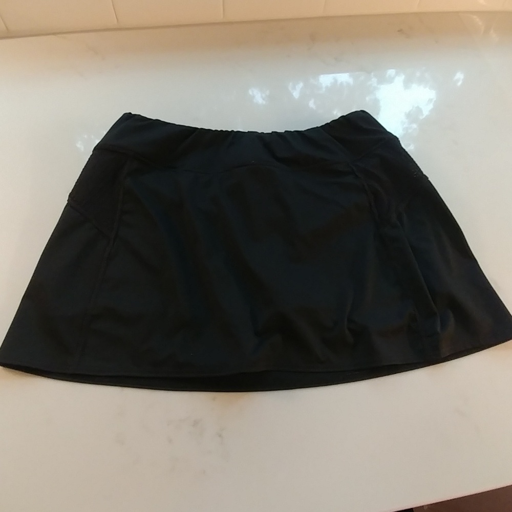 Ladies all elastic waist sport skirt
